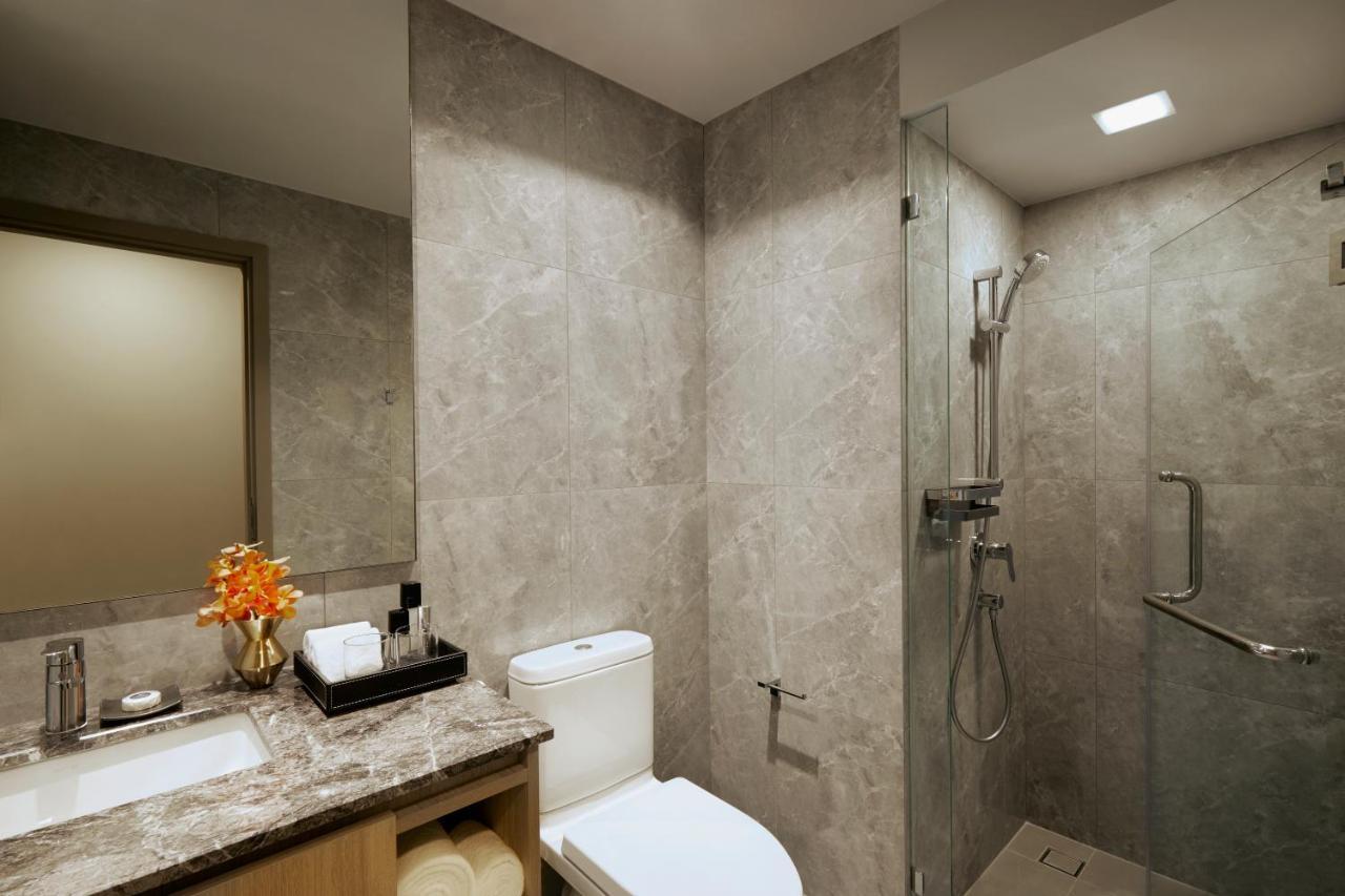 Somerset Rama 9 Bangkok - SHA Plus Certified Bagian luar foto Bathroom